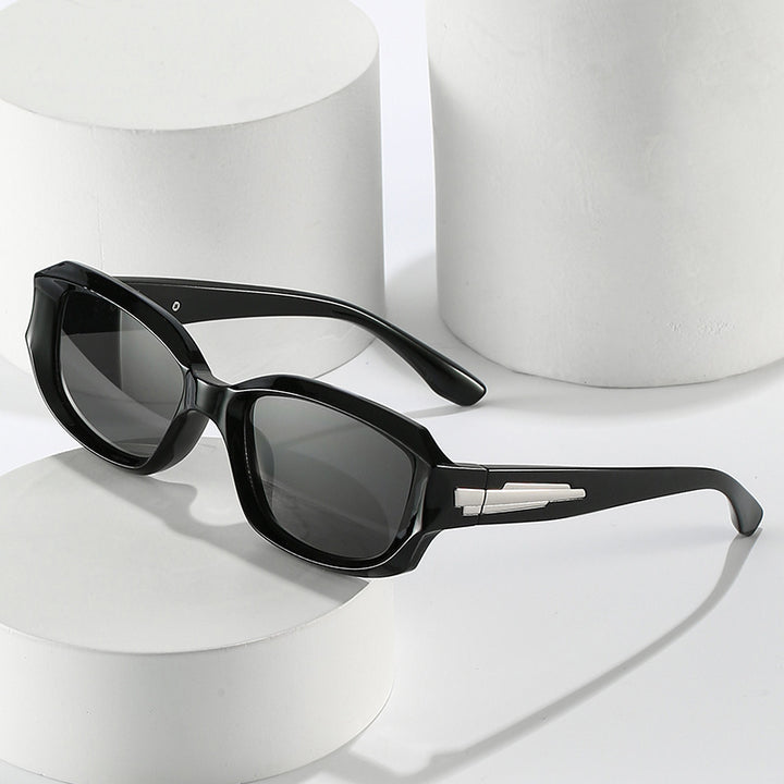 Retro-Inspired Angular Sunglasses with Unique Decorative Details Kalsten