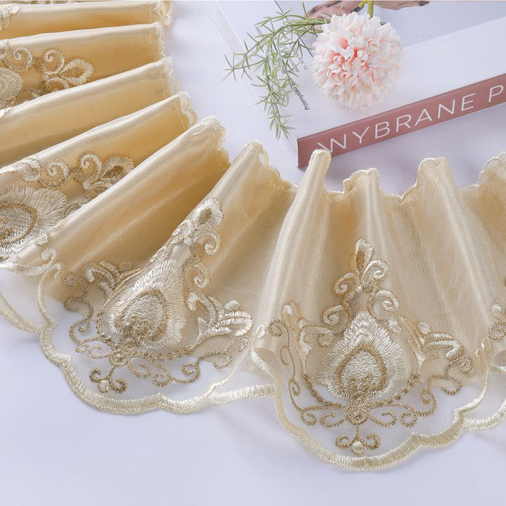 Elegant and Playful Curtain Trim Kalsten