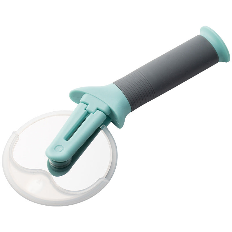 Ergonomic pizza cutter with safety mechanism Kalsten