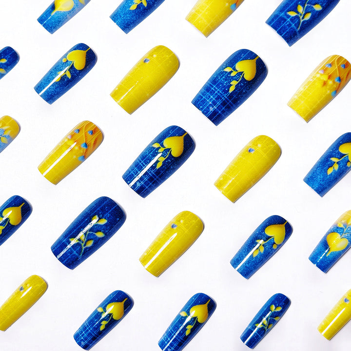 Creative artificial nails with heart design Kalsten