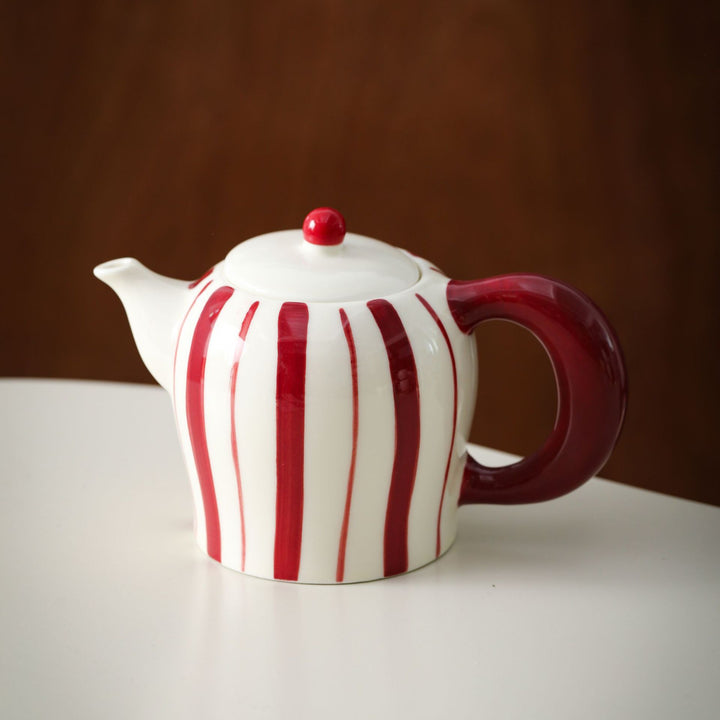 Ceramic Espresso Cup Set with Saucer and Elegant Vintage Handle