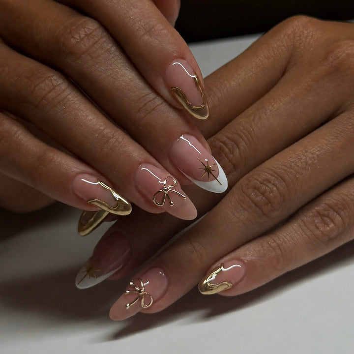 Artificial nail set with glamorous 3D details and elegant gold accents Kalsten
