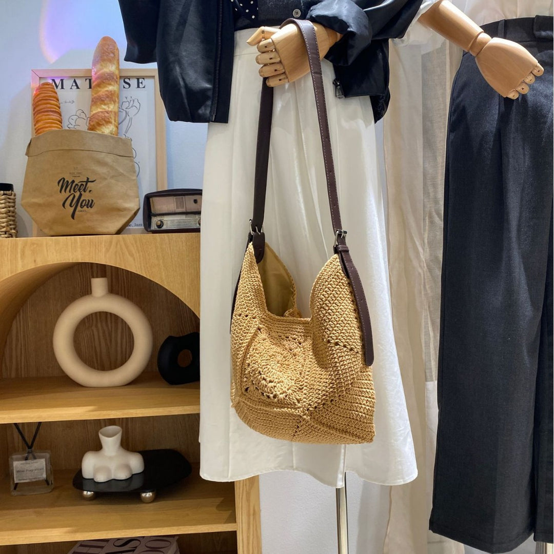 Hand-knotted handbag with leather details Kalsten