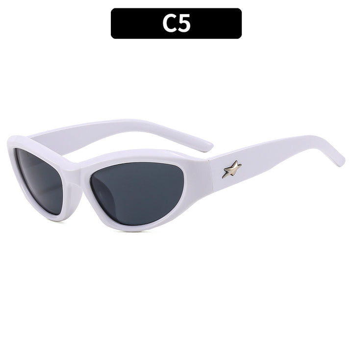 Sleek Retro-Inspired Cat-Eye Sunglasses