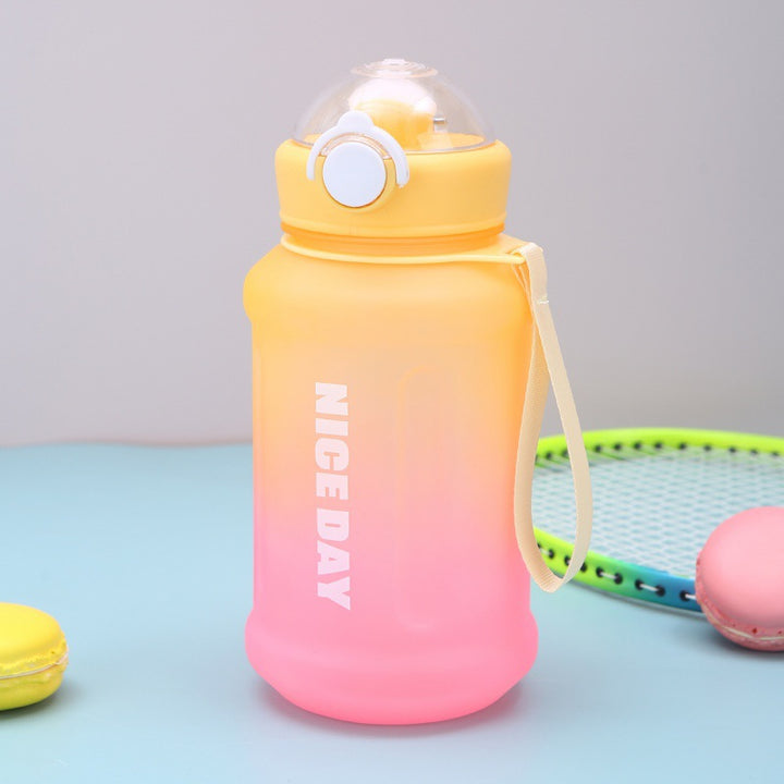 Women's multifunctional sports water bottle with ergonomic grip and practical leak protection Kalsten