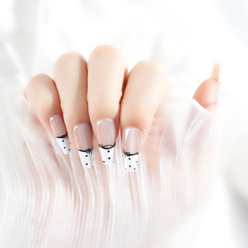 Elegant Designer Press-On Nail Set Kalsten