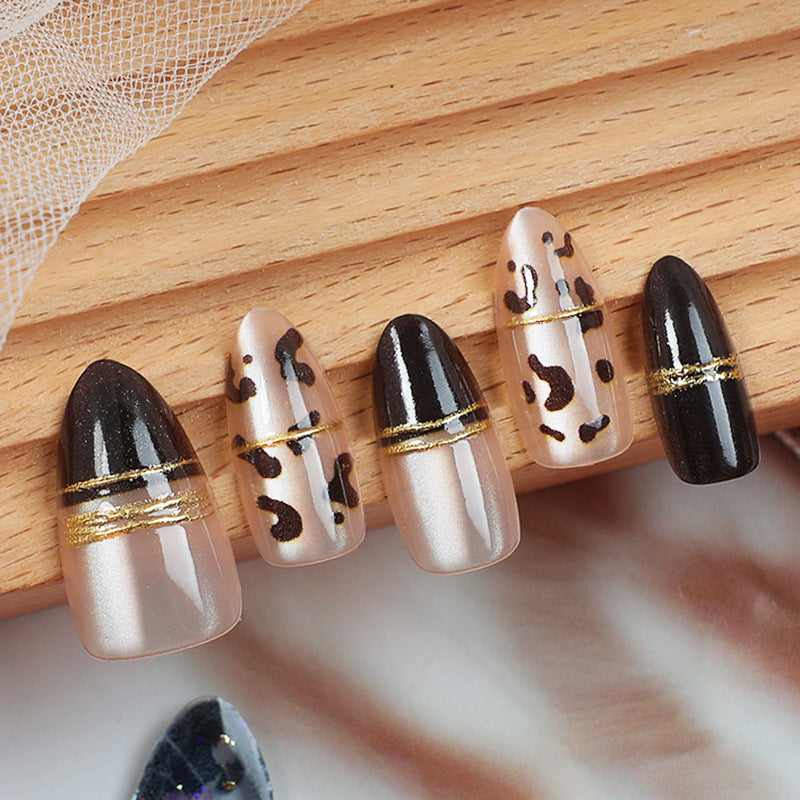 Luxury Artistic Press-On Nail Set