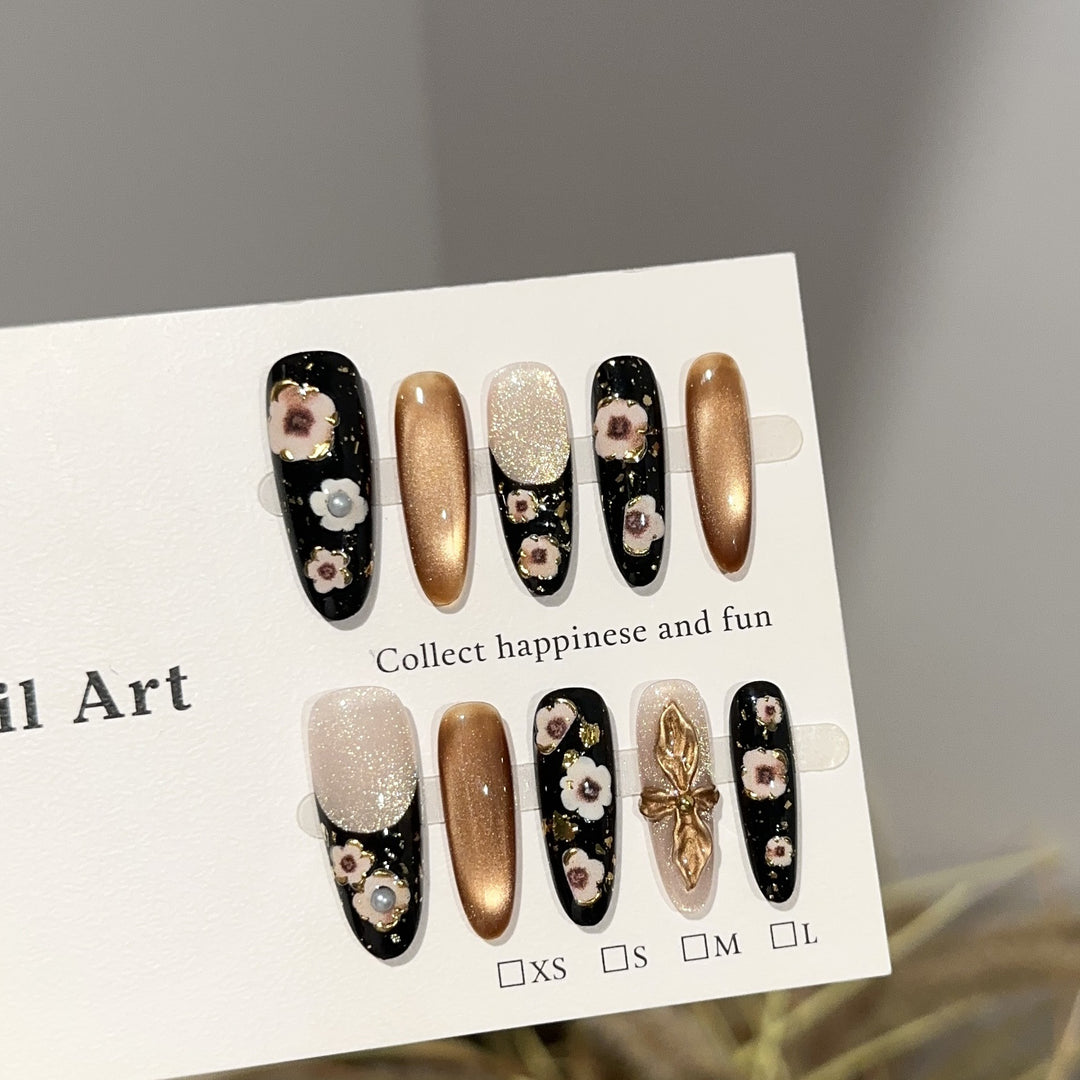 Elegant Floral-Designed Press-On Nail Art Set