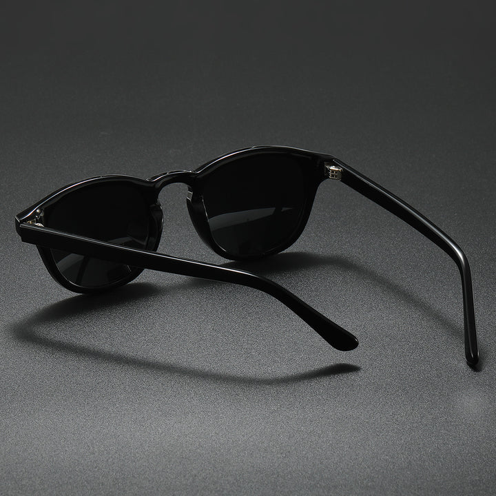 Women’s fashionable sunglasses in contemporary tortoiseshell design Kalsten