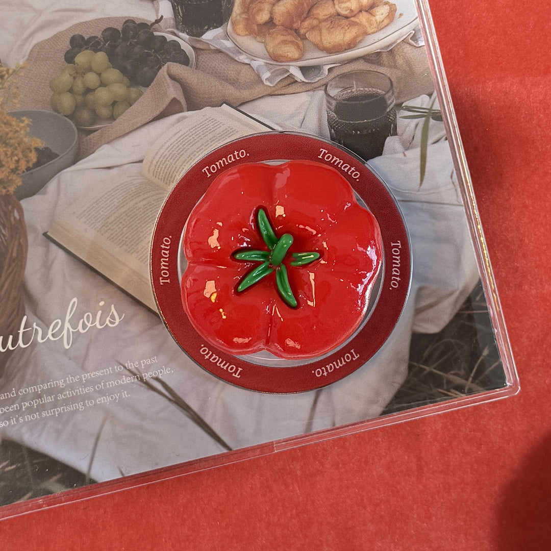 Decorative refrigerator magnet in tomato design Kalsten