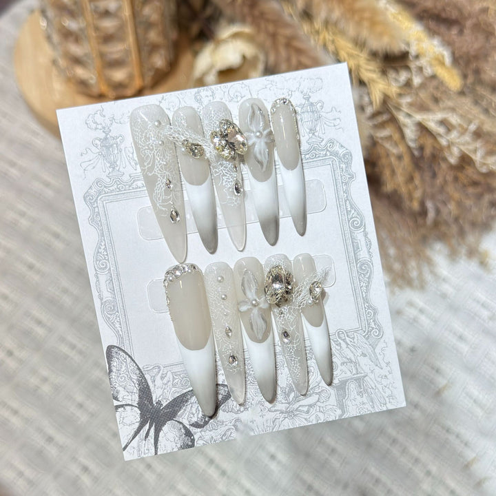 Decorative Stiletto Press-On Nail Art Set with Elegant Lace and Gemstone Accents Kalsten