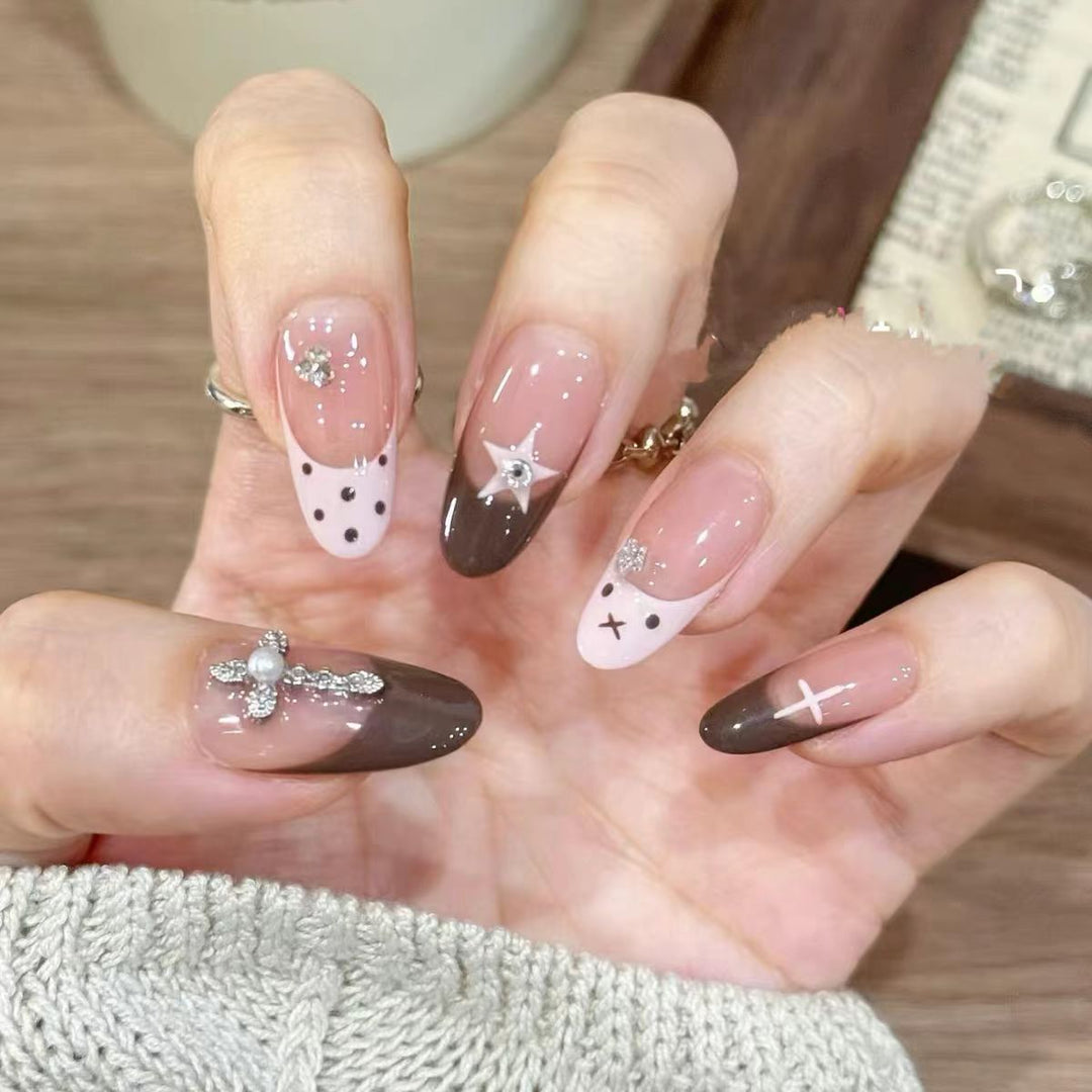 Artificial nails with elegant ombre look Kalsten