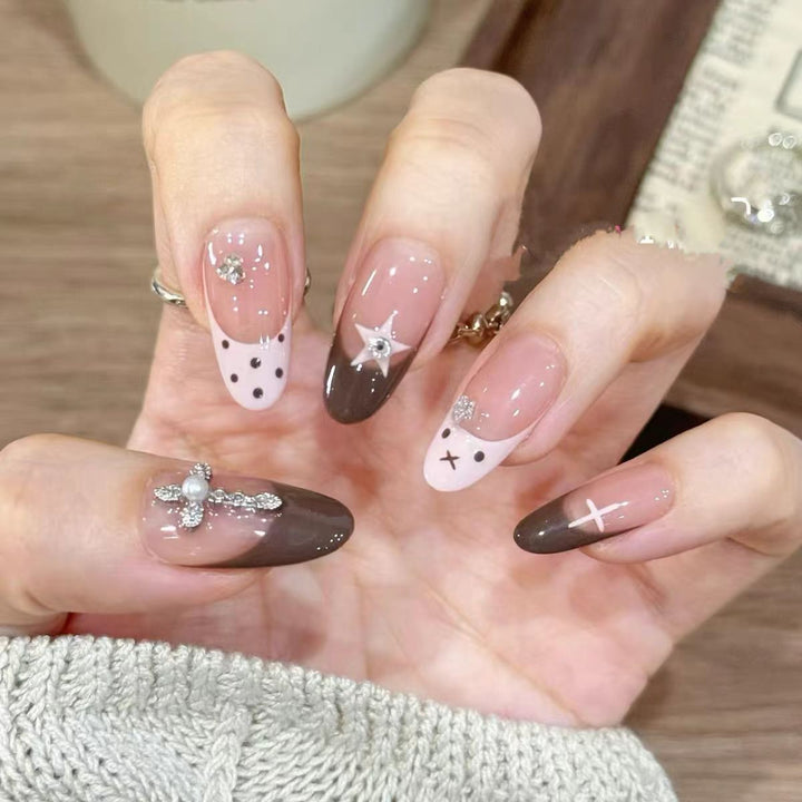 Artificial nails with elegant ombre look Kalsten
