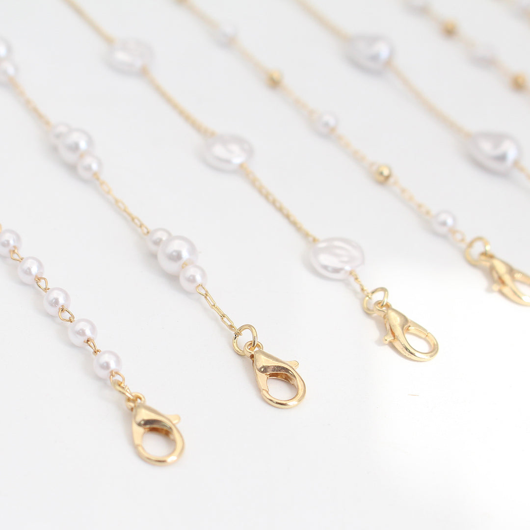 Pearl-Accented Eyewear Chain Kalsten