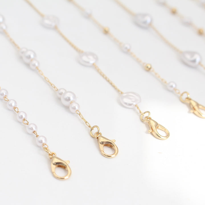 Pearl-Accented Eyewear Chain Kalsten