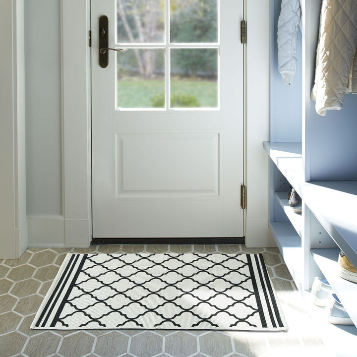 Living and entrance area mat with diamond pattern Kalsten