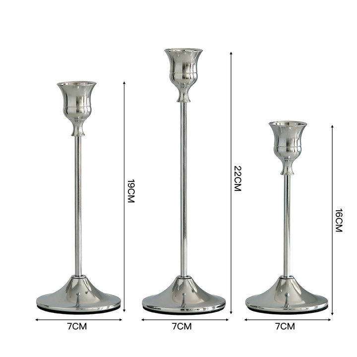 Elegant Gold Candle Holders Set