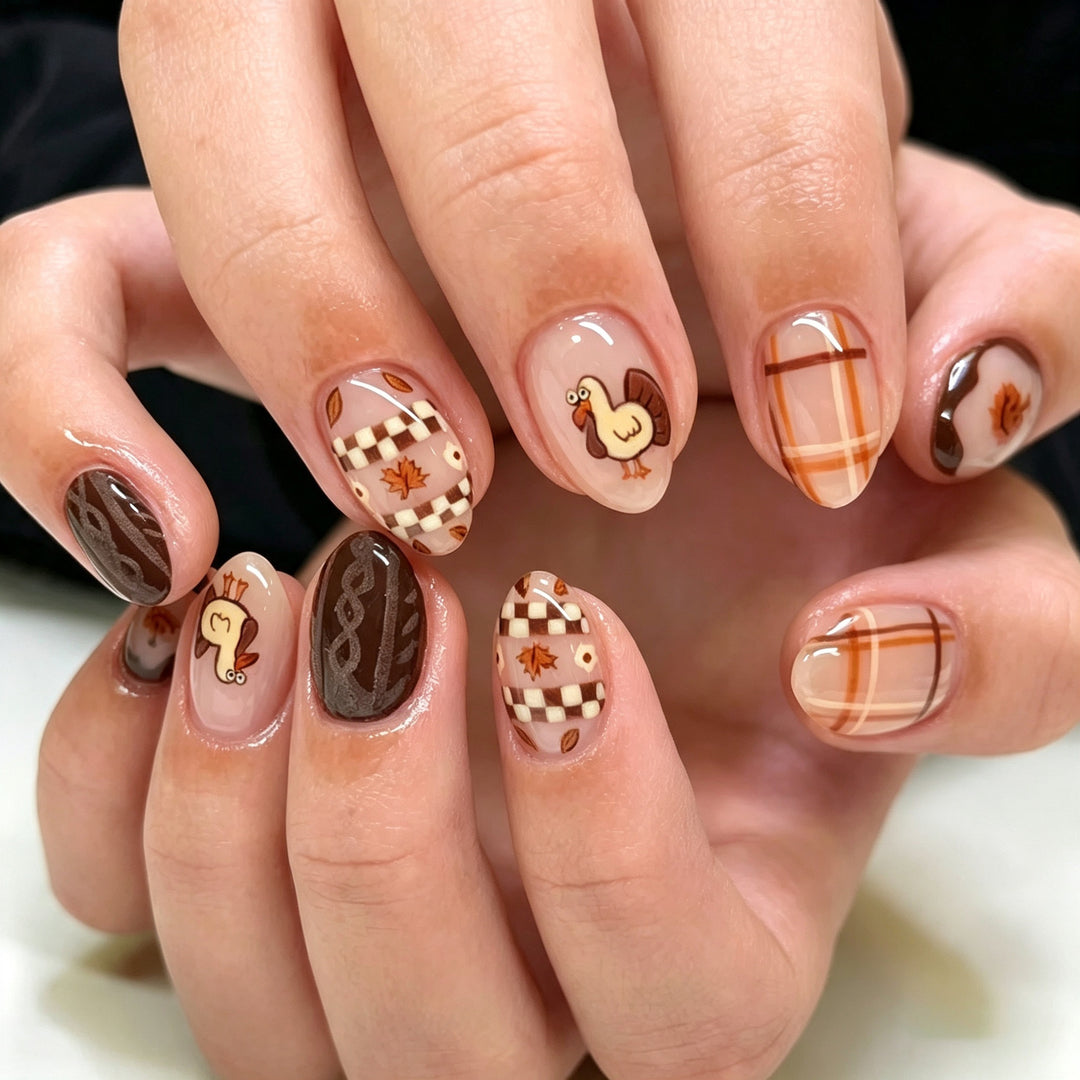 Seasonal Decorative Nail Press-On Art