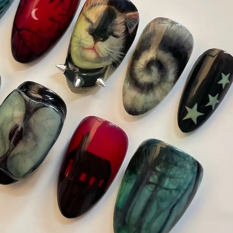 Artistic Nail Design Kalsten