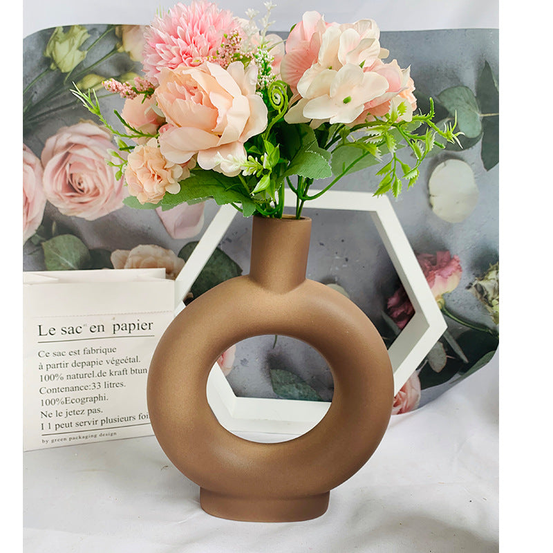 Modern Abstract Ceramic Flower Vase Kalsten