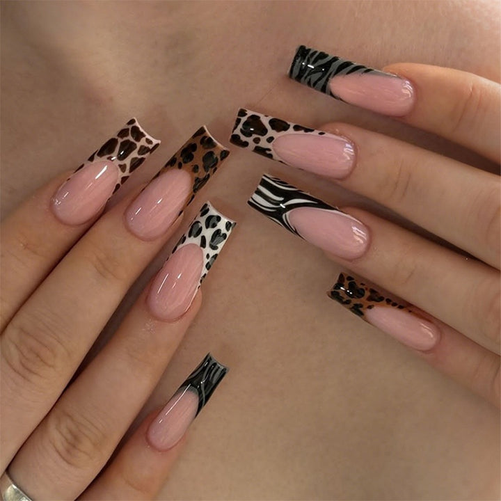 Artificial nail set with fashionable animal and gradient designs Kalsten