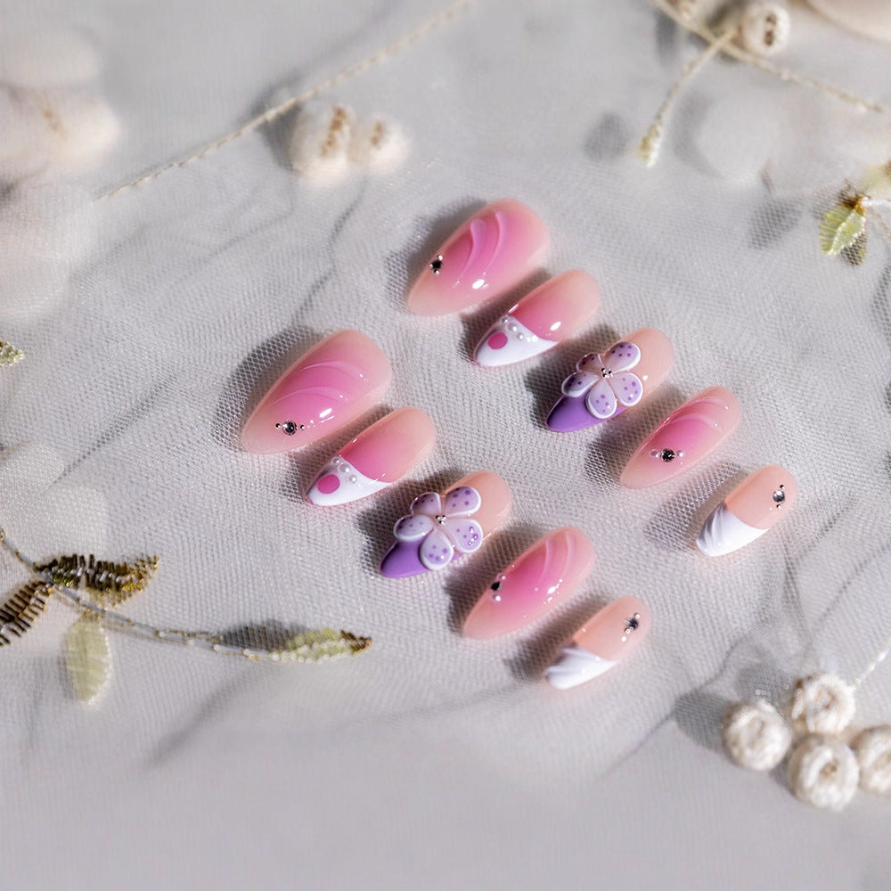 Floral-Themed Press-On Nails