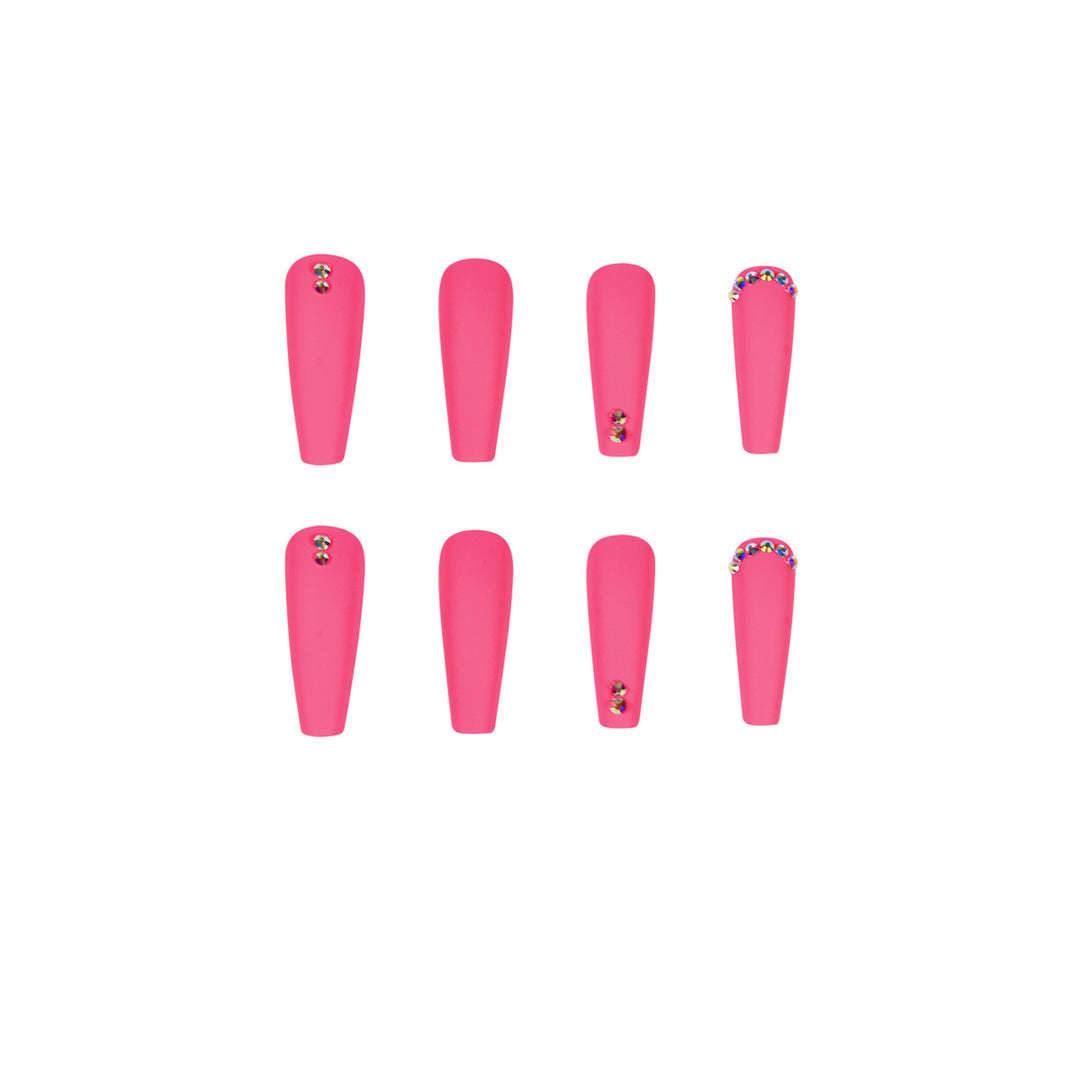 Artificial nail extensions with glitter accents Kalsten