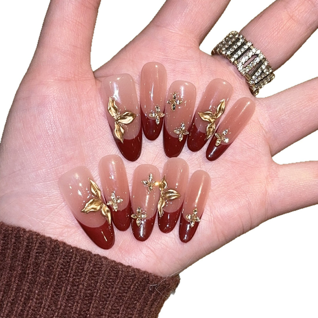 Artificial nails with luxurious flower and glitter elements Kalsten