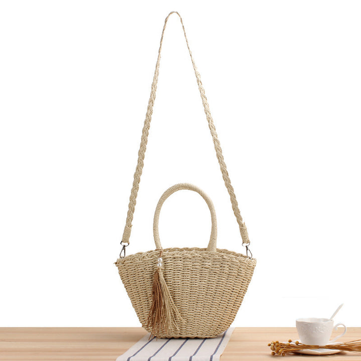 Fashionable basket bag with elegant tassel design Kalsten