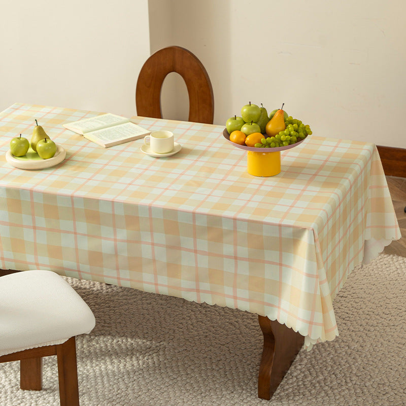 Wipeable tablecloth with star pattern and wavy hem Kalsten