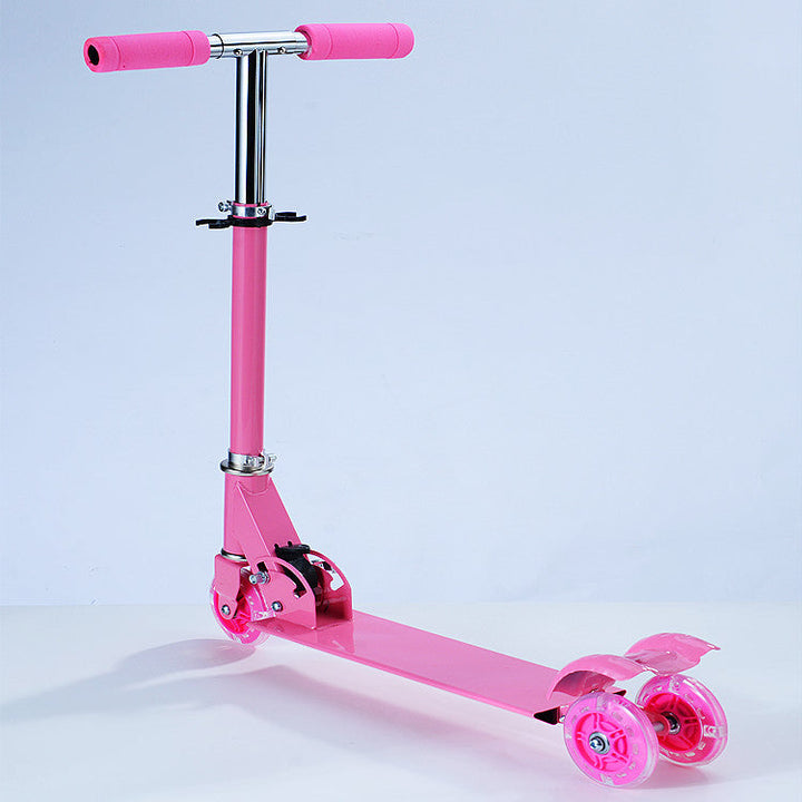 Foldable Kick Scooter with Wide Deck Kalsten