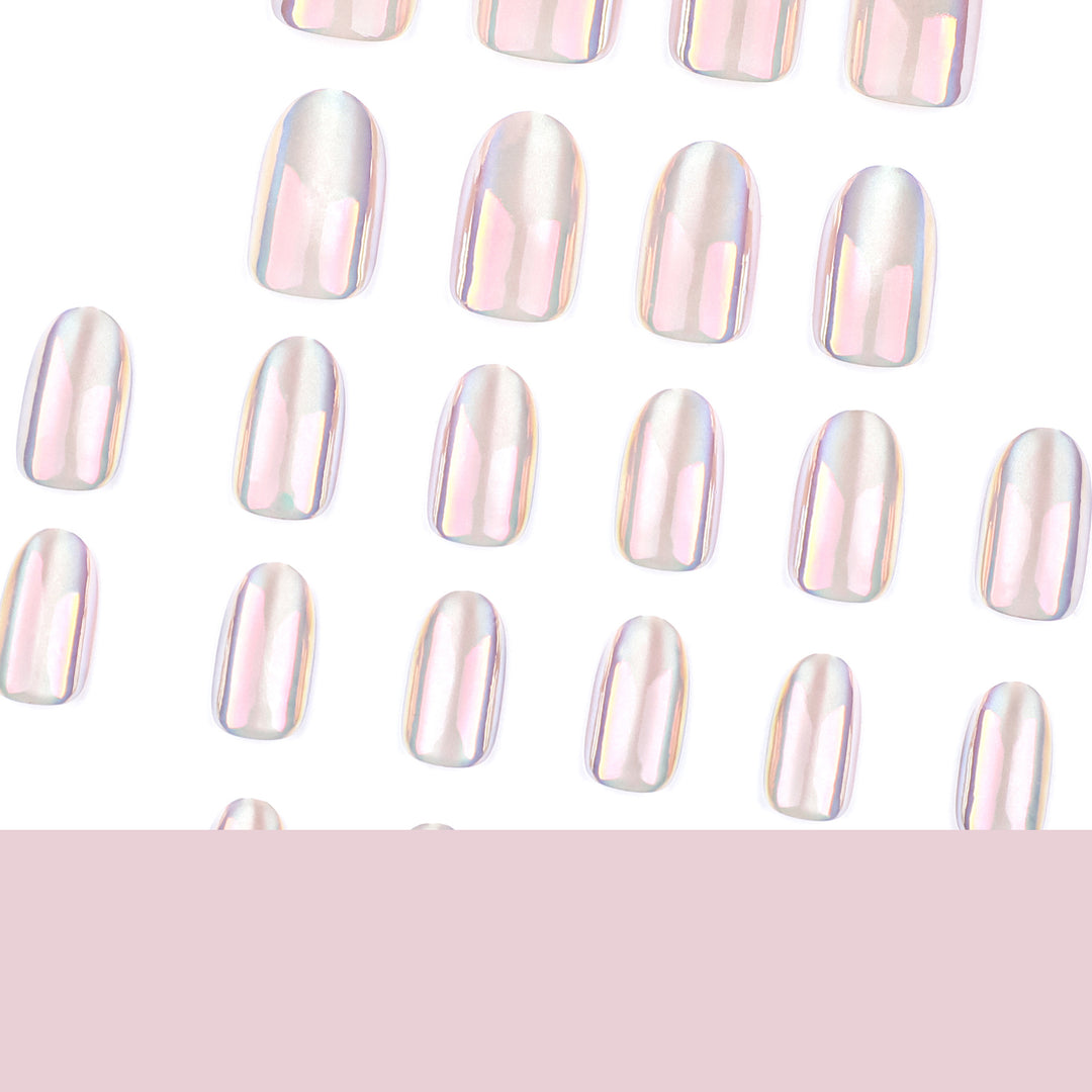 Trendy Nail Extensions with Shimmering Gradient Kalsten