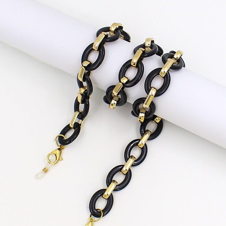 Elegant Chain Eyewear Holder Kalsten
