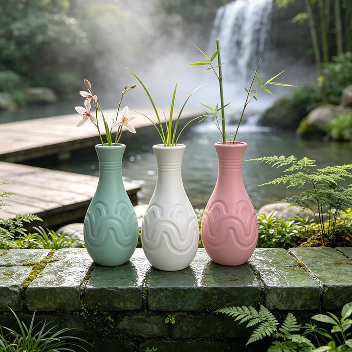 Contemporary Textured Vase Kalsten