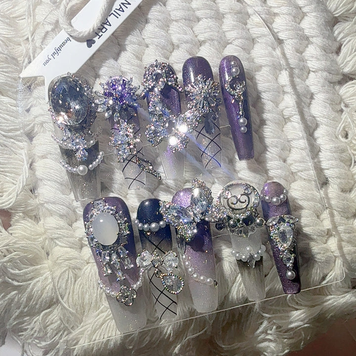 Luxurious Rhinestone Decorative Press-On Nails