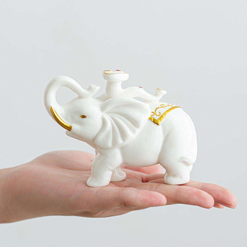Elegant elephant figurine made of high-quality ceramic Kalsten