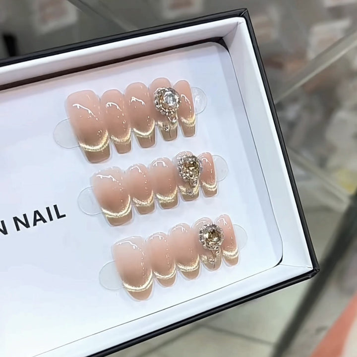 Elegant Press-On Nail Set with Decorative Gold Accents Kalsten