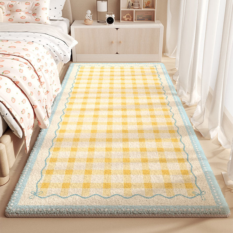 Cozy Gingham-Pattern Area Rug for Home Decor