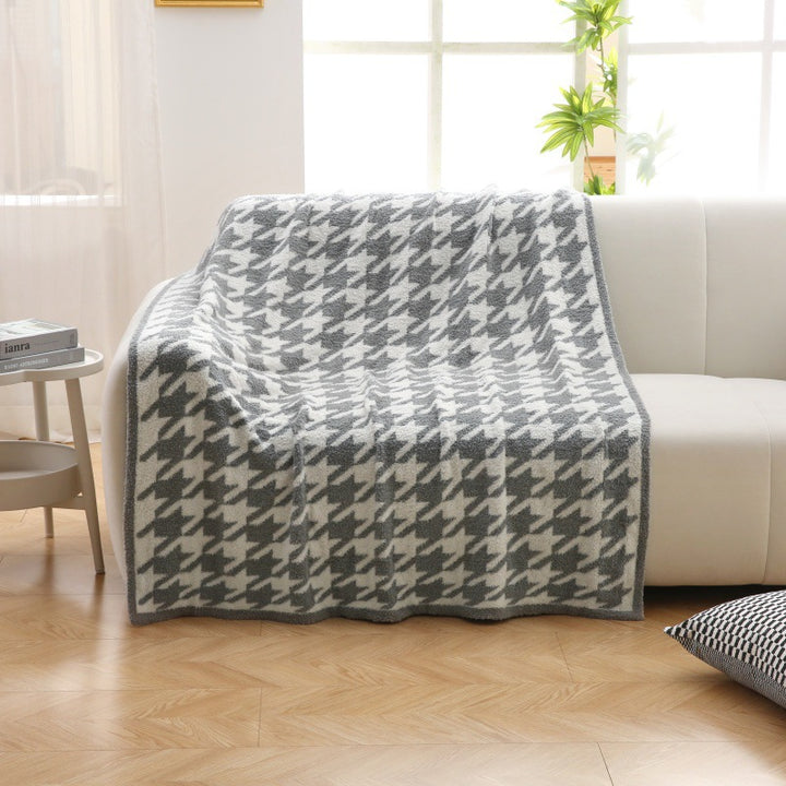 Soft Houndstooth Pattern Throw Blanket