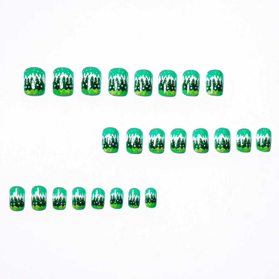 Artificial nails with winter-themed Christmas tree design Kalsten
