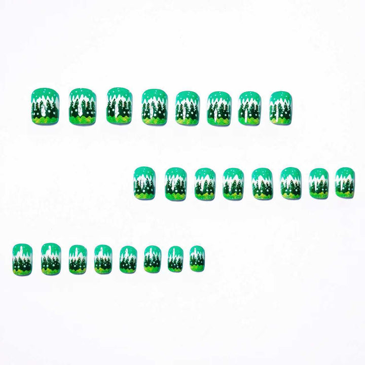 Artificial nails with winter-themed Christmas tree design Kalsten