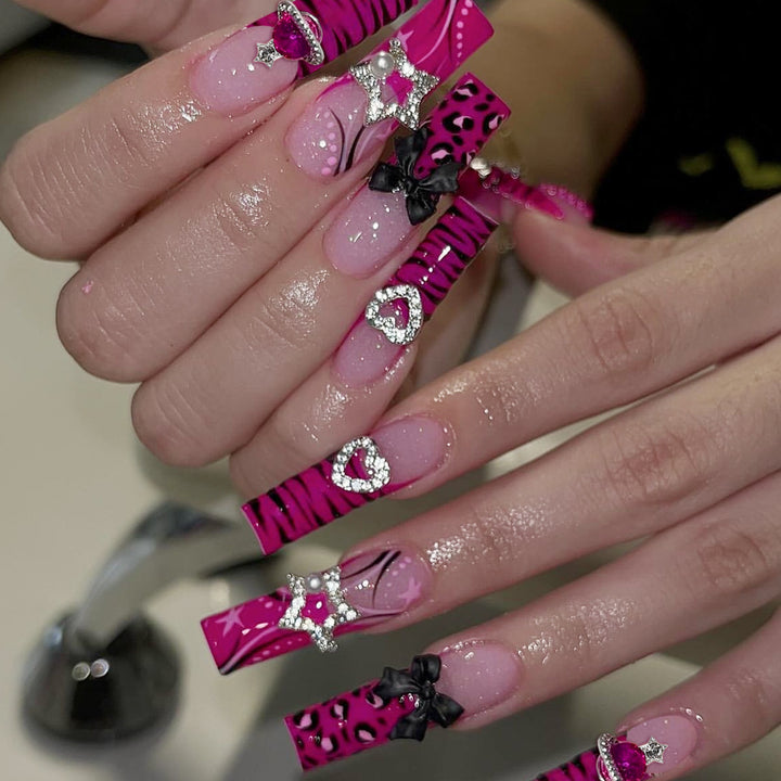 Glamorous 3D Nail Art Extensions Kalsten