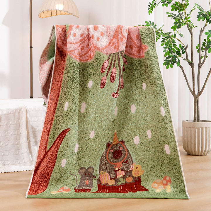 Unisex cuddly blanket with cute bear motif Kalsten