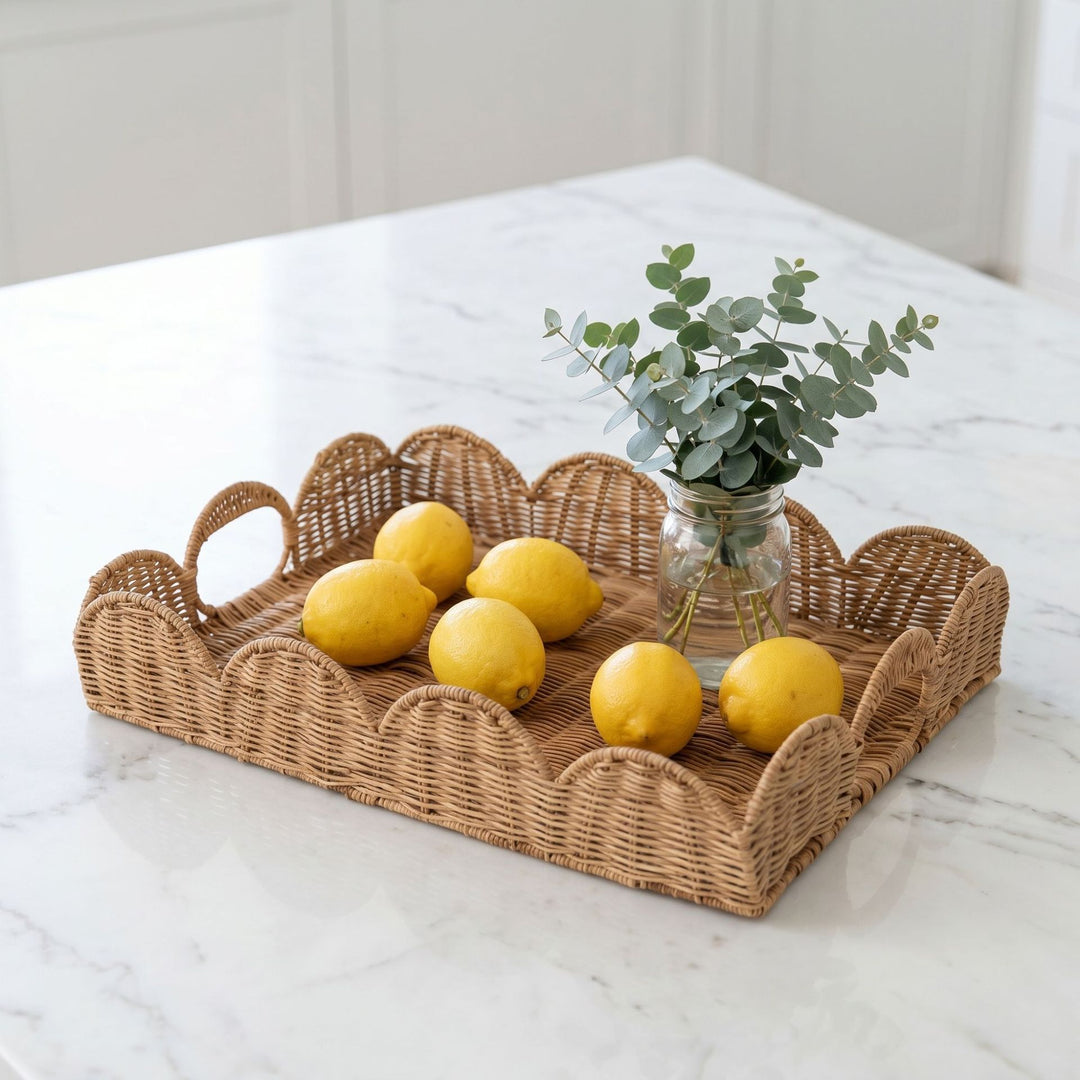 Elegant serving basket in wave pattern Kalsten