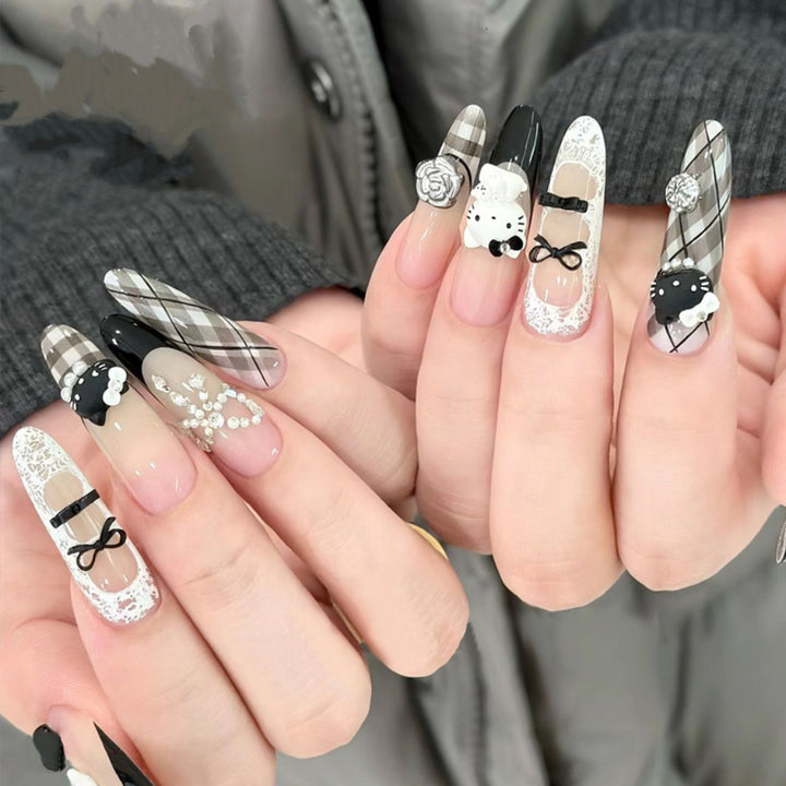 Creative Cat-Themed Press-On Nail Art Kalsten