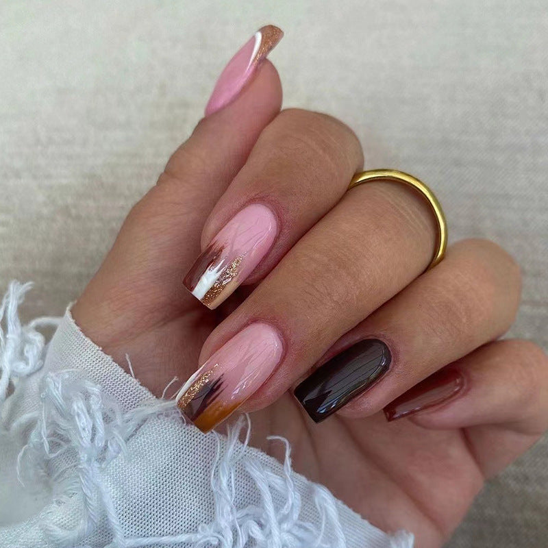 Elegant Artificial Nail Extensions with Ombre and Glitter Details Kalsten
