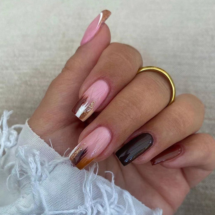 Elegant Artificial Nail Extensions with Ombre and Glitter Details Kalsten