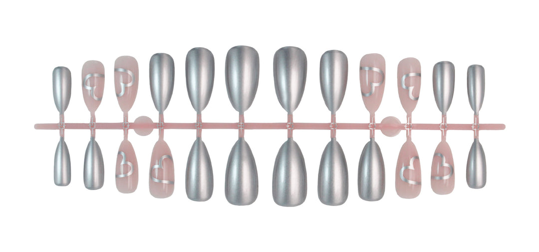 Artificial nail set with luxurious silver finish and heart motifs Kalsten