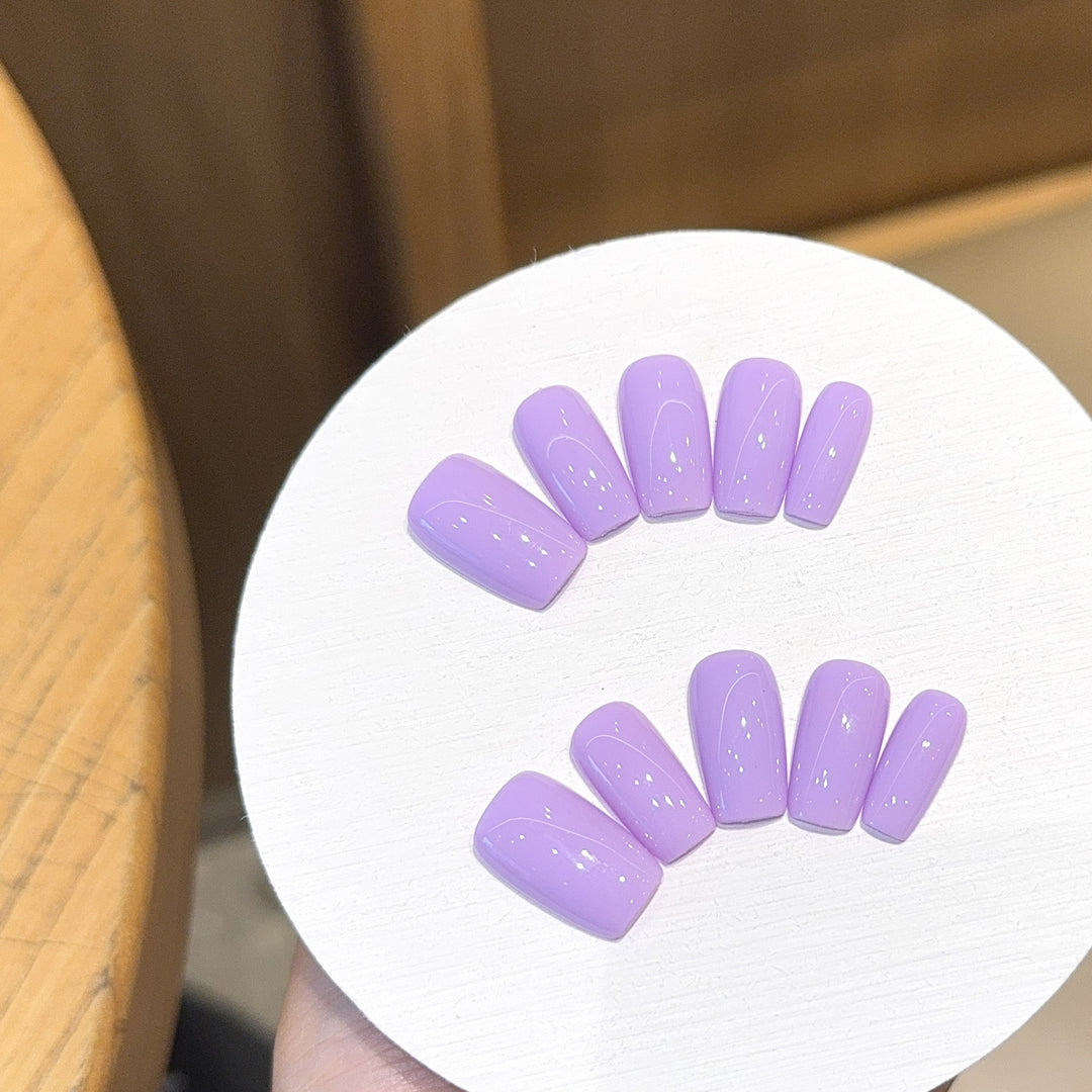 Nail Art in Elegant Design Kalsten
