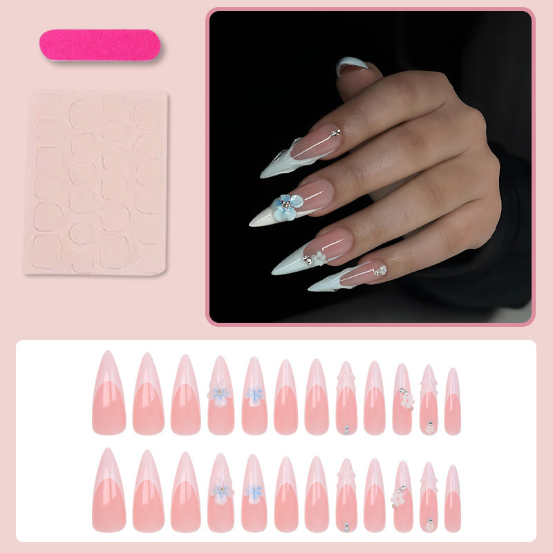 Artificial nail set with elegant tips and floral accents Kalsten